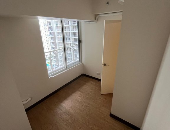 For Sale: Modern 55 sqm 2-Bedroom Condo in DMCI Allegra Garden Place, Pasig - RFO