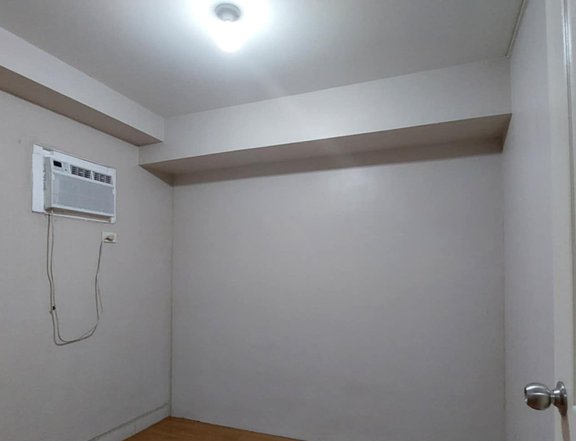 Ready For Occupancy 13.80 sqm 1-bedroom Residential Condo For Sale in Pasig Hampton Garden