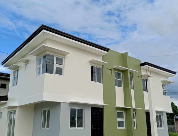 READY FOR OCCUPANCY UNIT 3BEDROOMS DUPLEX HOUSE AND LOT FOR SALE IN PILA LAGUNA