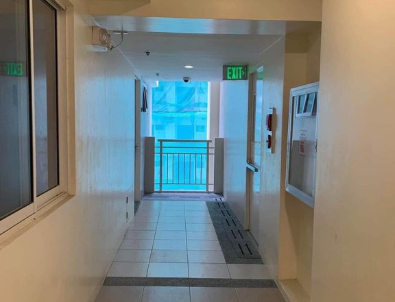 Ready For Occupancy 1-bedroom Residential Condo in DMCI Calathea Place - Paranaque