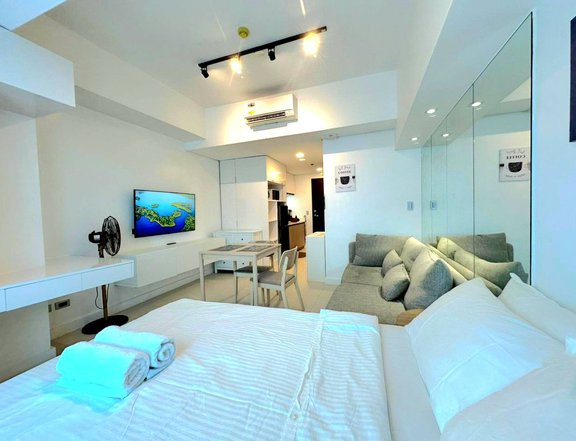 38 Park Avenue Studio 29sqm Furnished WiFi IT Park Cebu