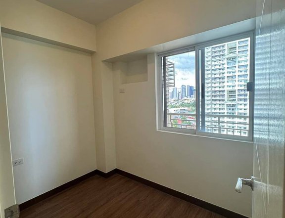RFO 2-Bedroom Condo for Sale at DMCI Prisma Residences  A Cozy 56 sqm Space