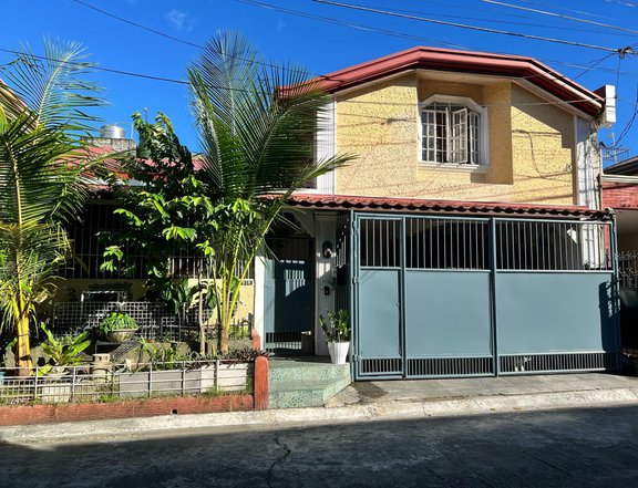 Pre-Owned 3-bedroom Single Detached House For Sale By Owner in Paranaque