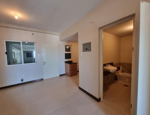 Elegant 2BR Condo for Sale  Ready to Move In at DMCI Cameron Residences