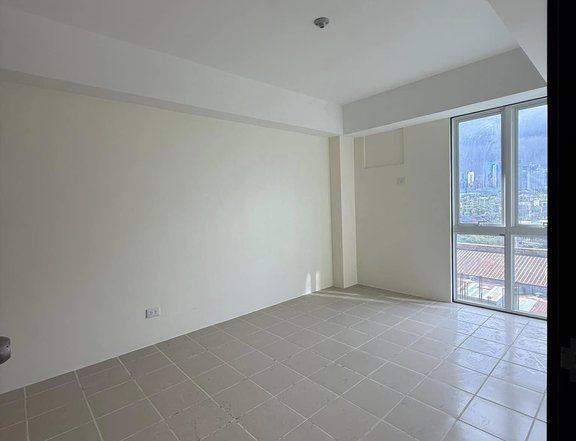 30.26 sqm 1-bedroom Residential Condo For Sale in Pioneer Mandaluyong
