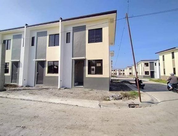 Ready For Occupancy Unfurnished 2-bedroom Townhouse For Sale thru Pag-IBIG in Naic Cavite