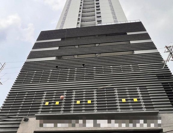 RTO NO DP IN KATIPUNAN MIRIAM ATENEO EASTWOOD UP QC ORTIGAS WITH FREE APPLIANCES