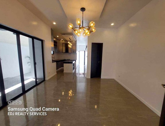 5 Bedroom Townhouse FOR SALE in Antipolo