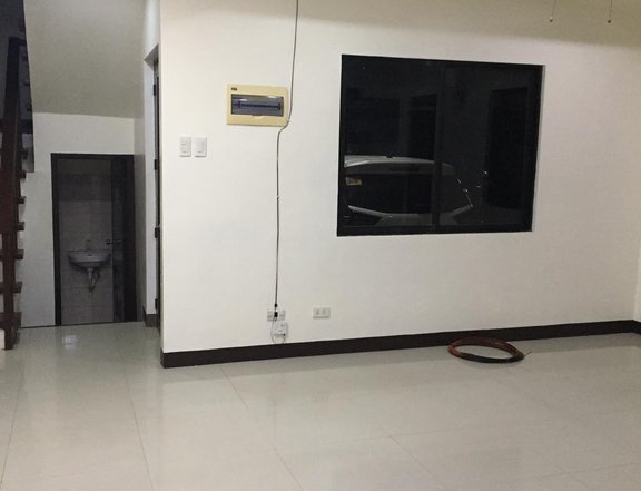 100.00 sqm 4-bedroom Apartment For Rent