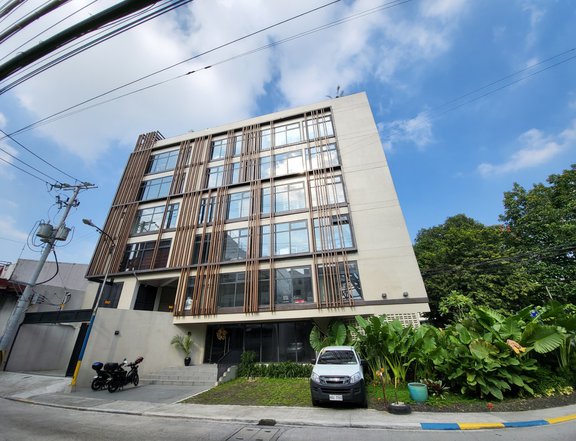 RUSH SALE Pre-Owned Office Building in Mandaluyong P130M