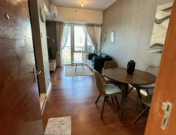 FR/FS Marco Polo Parkview 1BR Corner 44sqm Balcony Bnew Furnished Residences