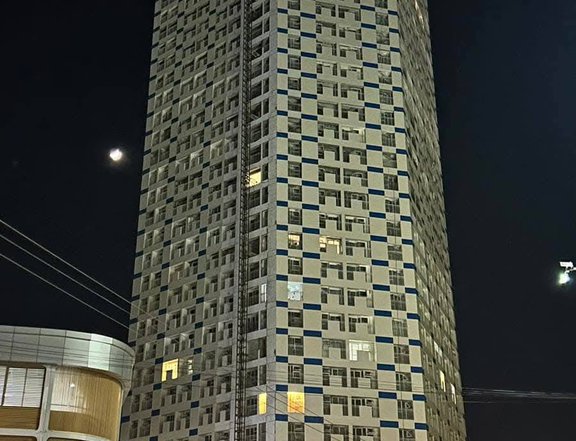 Ready to Occupy Studio type Condominium in  Davao City. Fronting Ateneo De Davao University. Vivaldi