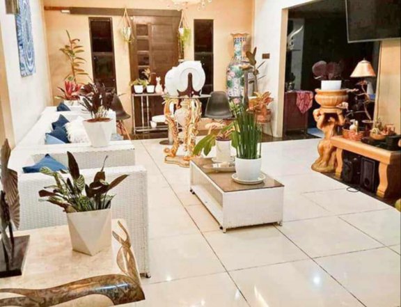 Ready for Occupancy 5-bedroom Single Detached House with Balcony For Sale in Consolacion Cebu