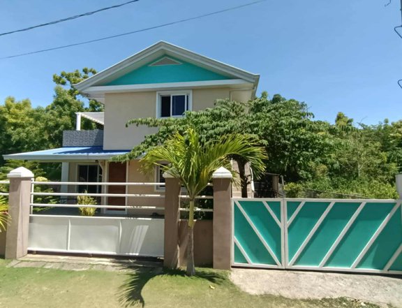4BR Expat-owned House 400sqm Santa Fe Bantayan Island Cebu
