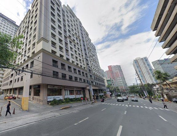 FOR SALE: 1-Bedroom Condominium in Mandaluyong City