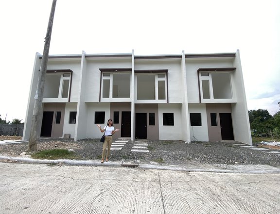 2-bedroom Townhouse For Sale in Samal Davao del Norte