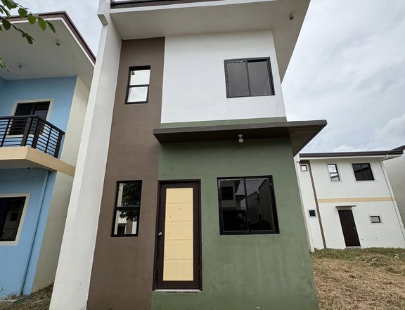 RFO -Single Attached House located at Trece Martires, Cavite
