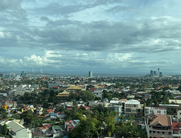 one bedroom fully furnished Condo unit with city seaviews One Pavilion available for rent