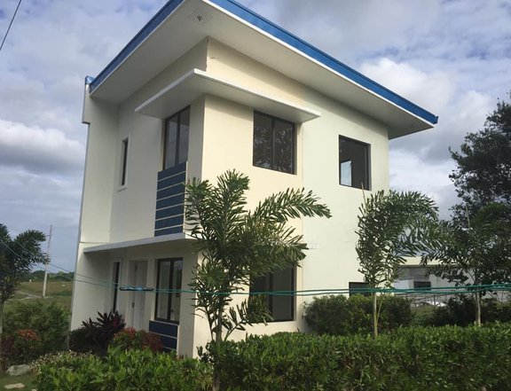 2-bedroom Single Attached House For Sale in Trece Martires Cavite