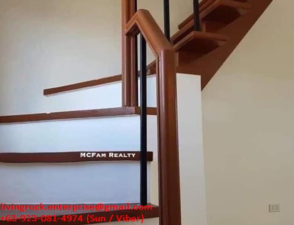 FOR SALE: READY FOR MOVING-IN 2-BEDROOM REANA TH IN BACOOR-CAVITE