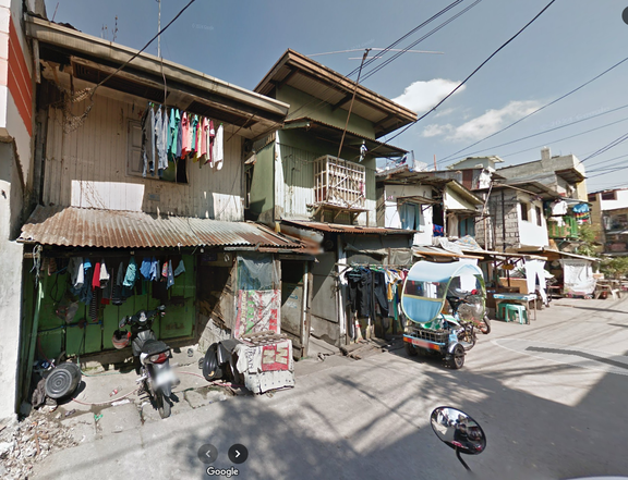 FOR SALE  96.50 SQ M LOT WITH OLD HOUSE  CRISTOBAL ST., PACO, MANILA  NEAR BARANGAY HALL