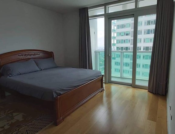 Lease 1 Bedroom Furnished Condo at Park Terraces Point Tower, Makati