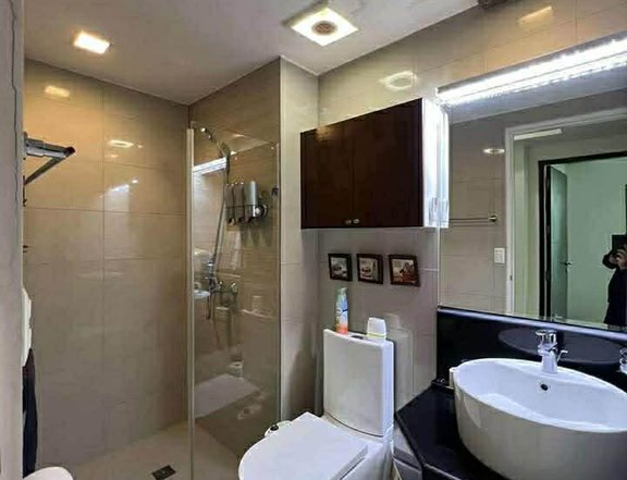 3 Bedroom BGC Condo facing Manila Golf Club
