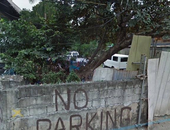FOR SALE VACANT LOT AND WITH OLD APARTMENT IN SAN JUAN CITY