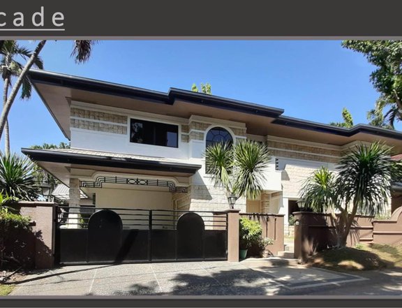 4-Bedroom Single Detached House for Tent in Alabang Muntinlupa