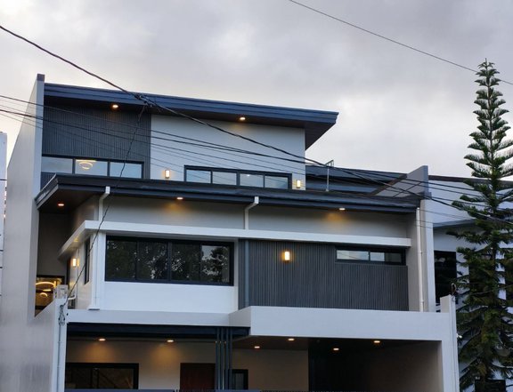 Ready For Occupancy 6-bedroom Single Detached House For Sale in Dasmarinas Cavite