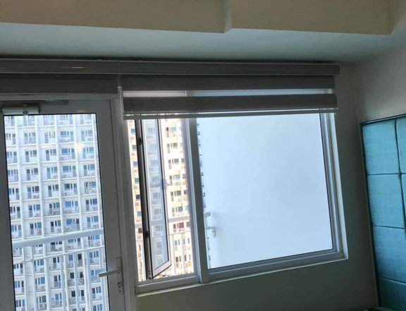 1 Bedroom Unit with Balcony for Sale in Jazz Residences Makati City