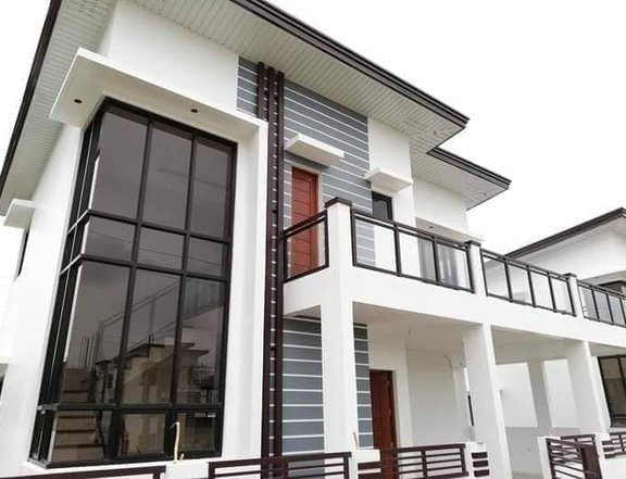 4 Bedroom Celestina Complete available at Hillsboro near Tanauan Exit
