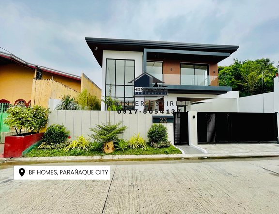 RFO 7-bedroom Single Detached House For Sale in Parañaque Metro Manila