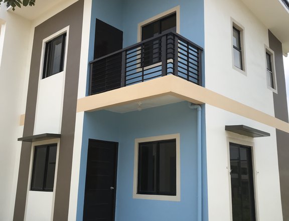 3 - bedroom Single Attached House for Sale in Trece Martires Cavite