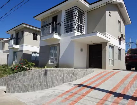 3-bedroom Single Attached House For Rent in Nuvali Calamba Laguna