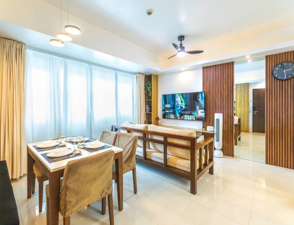 Stunning fully furnished 2 bedroom in One Uptown Residence, BGC Taguig City