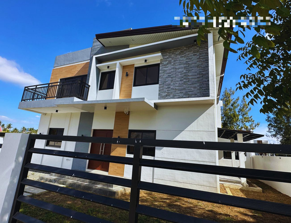4Bedroom Ready For Occupancy in Lipa City