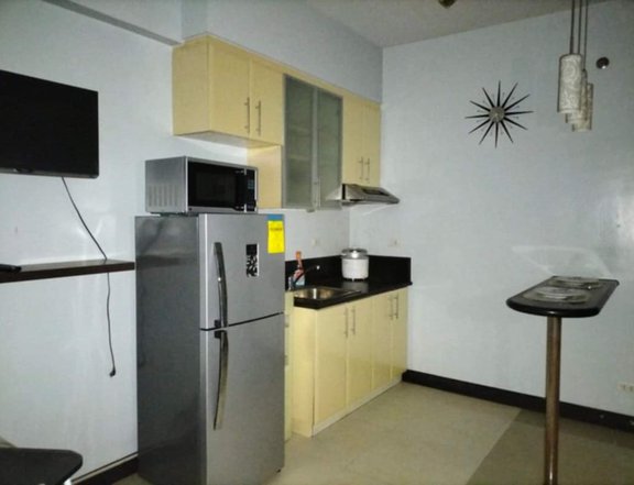 Studio Unit for Sale in Morgan Suites Mckinley Taguig City