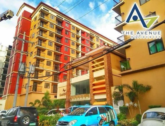 Pasalo 1 Bedroom L-Type Unit with Balcony for Sale in The Avenue Residences Quezon City