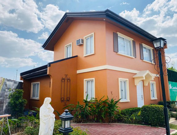 5-bedroom Single Attached House For Sale in Davao City