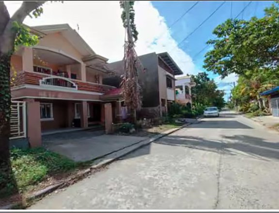 Foreclosed House at Villa Lourdes in San Isidro Bacolor, Pampanga (near San Fernando)