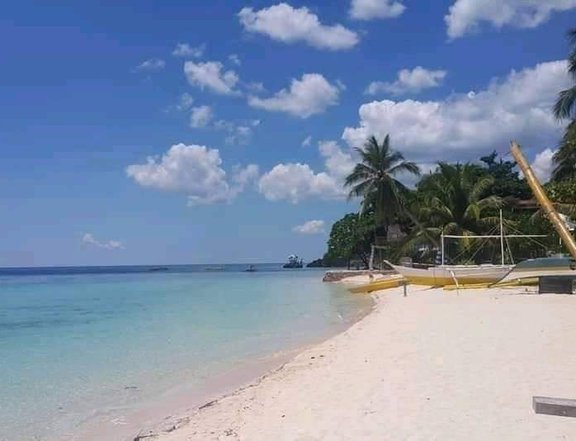 White Sand Beach House and Lot for Sale in Tabuelan,Cebu