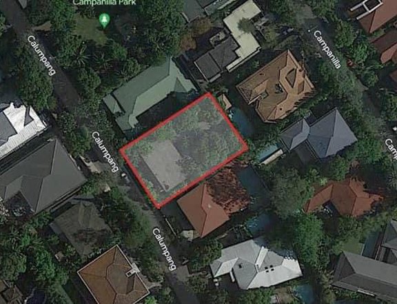 Old house & Lot in Dasmarinas Village Makati Metro Manila