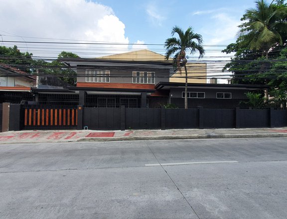 WAREHOUSE/COMMERCIAL PROPERTY FOR LEASE IN QUEZON CITY
