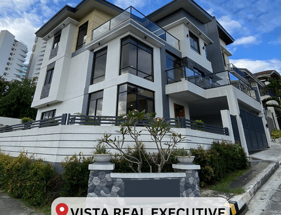 7-bedroom House for Sale: Vista Real Executive, Quezon City