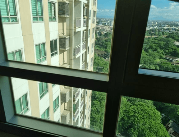 1BR Condo Unit for Sale in The Grove by Rockwell Pasig City