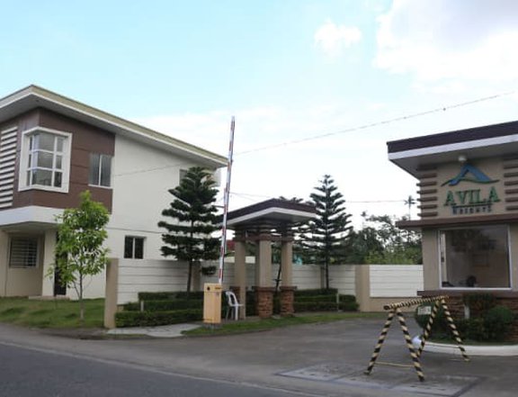 2-bedroom Townhouse For Sale in Avila Heights Santo Tomas Batangas