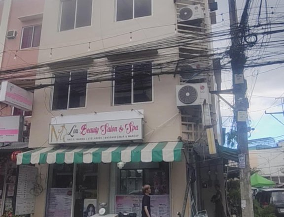 Commercial Building for Sale in Quezon City