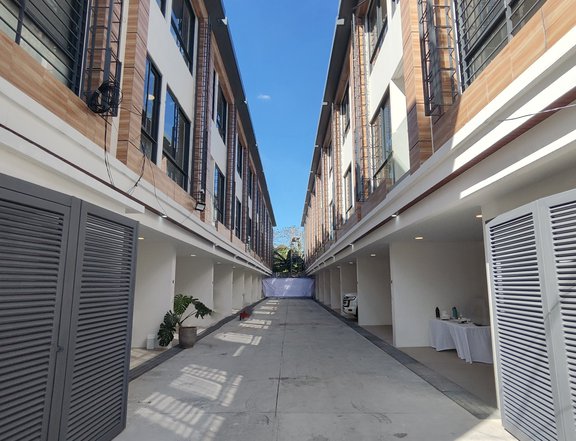 Brand New RFO 4 BR Townhouse For Sale in Quezon City