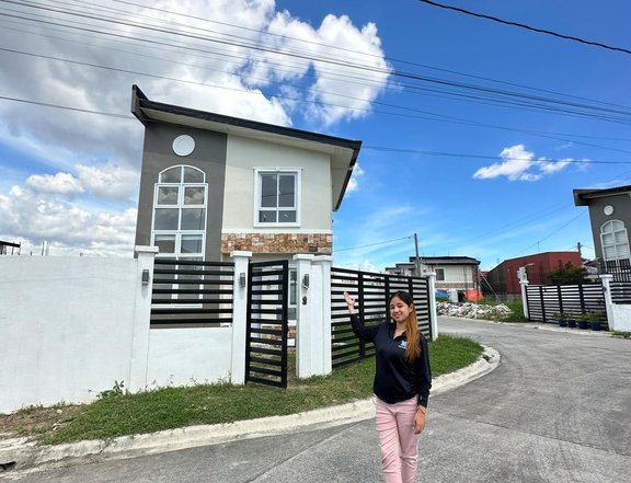 Ready For Occupancy Single Attached House and Lot For Sale Montefaro Village Nia Road Imus Cavite